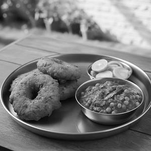 Bara 4pcs With Ghuguni