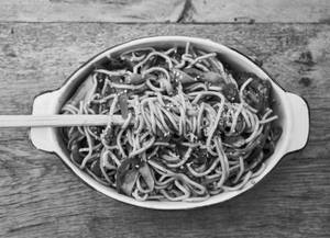 Veg Chowmein Gravy