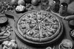 Tandoori Paneer Pizza