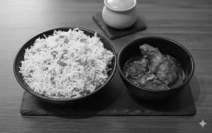 Veg Fried Rice + Chicken Kasa( 2 Piece)
