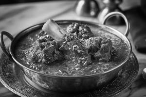Laal Maans