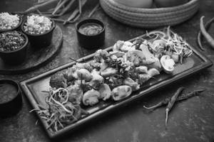Stir Fried Broccoli With Mushrooms