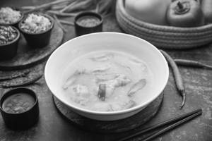 Sliced Chicken In Celery Wine Sauce