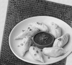 Momos steamed
