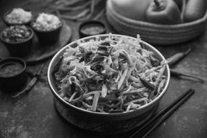 Veg Schezwan Hakka Noodles