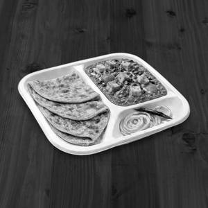 Kadhai paneer and paratha [3 pieces]