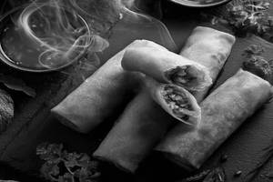 Veg Schezwan Roll