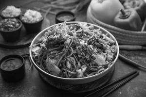 Noodle Oodle Special Veg Hakka Noodles