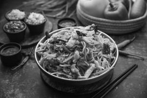 Non-veg Schezwan Hakka Noodles