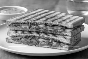 Veg grilled sandwich