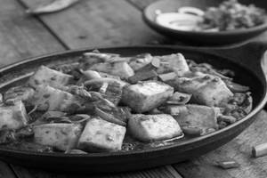 Paneer Hot Garlic