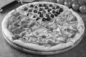 Four Season Pizza