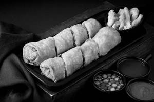 Vegetable Spring Roll [8 Pcs]