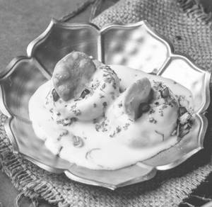 (2) Dahi Vada