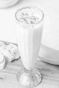 Banana Coconut Protein Shake