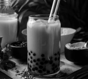Tarovase bubble tea