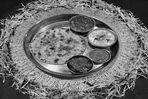 Amirtsari Aloo Kulcha Combo