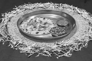 Butter Amritsari Paneer Kulcha