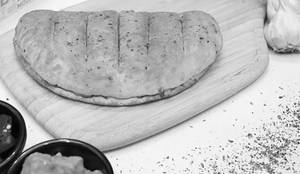 Paneer tikka Stuff Garlic Bread