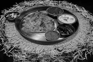 Mix Paratha Combo