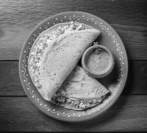 Besan Chila Stuffed With Vegetables. ( 2 Pieces)
