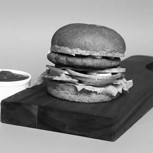 High-protein Tandoori Grilled Chicken Burger
