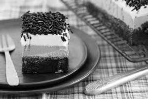 Triple chocolate brownie [1 piece]