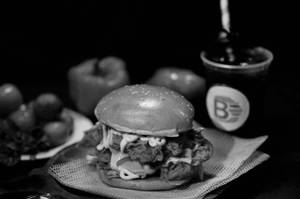 Classic Chicken Burger