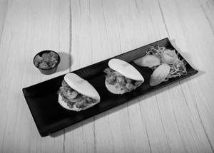 Chilli Chicken Bao