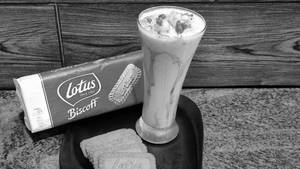 Lotus Biscoff Shake Smoothie