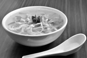 Veg Burnt Garlic Noodle Soup