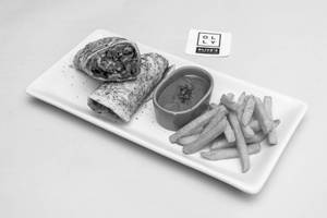 Chicken, Brie & Caramelised Onion Wrap