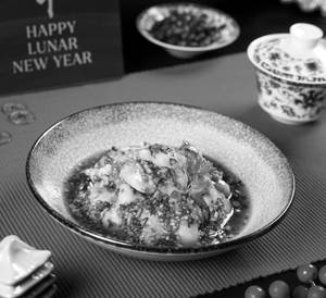 Steamed Fish With Chilli And Coriander (Mc)