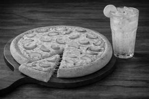 Premium Cheese Onion Pizza With Masala Lemonade