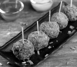 Egg Lollipop 2 nos