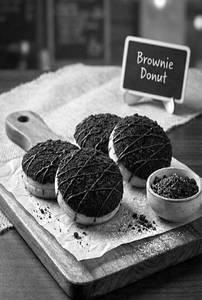 Brownie Donut