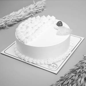 Pineapple Paradise Cake