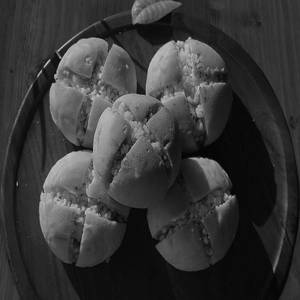 Korean Cheese Garlic Buns