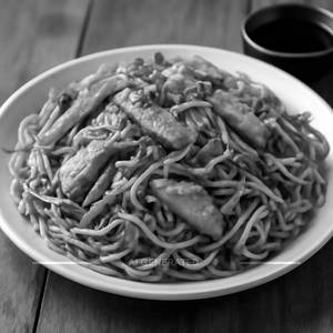 Chicken schezwan noodles
