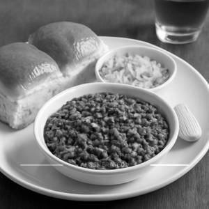 Kheema Pav