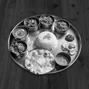 Shahi Paneer Masala Thali