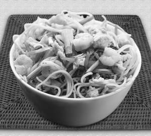 Mix non veg hakka noodles