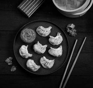 Peri peri veg momos ( 5 momos )
