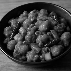 Chilly chicken boneless
