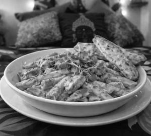 Non veg pink sauce pasta