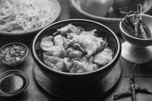 Steamed Chicken With Exotic Veg