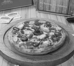 Italian fiest pizza