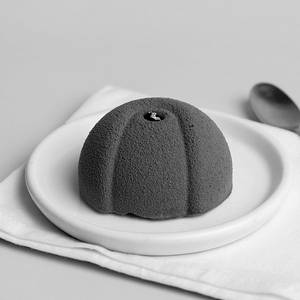 Mini Forest Noir Entremet