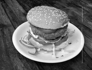 Aloo tikki burger
