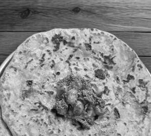 2 Aloo Paratha with chutney